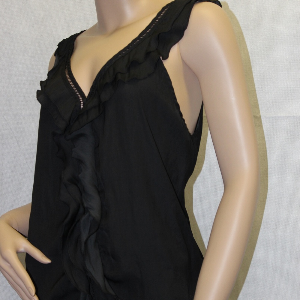 H&M Black Ruffle Sleeveless Top